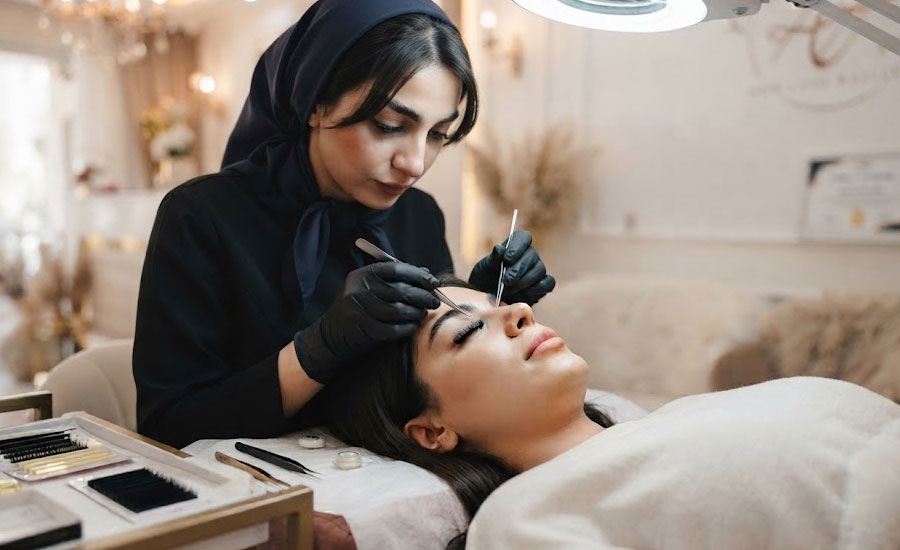 بهترین مرکز اکستنشن مژه غرب تهران